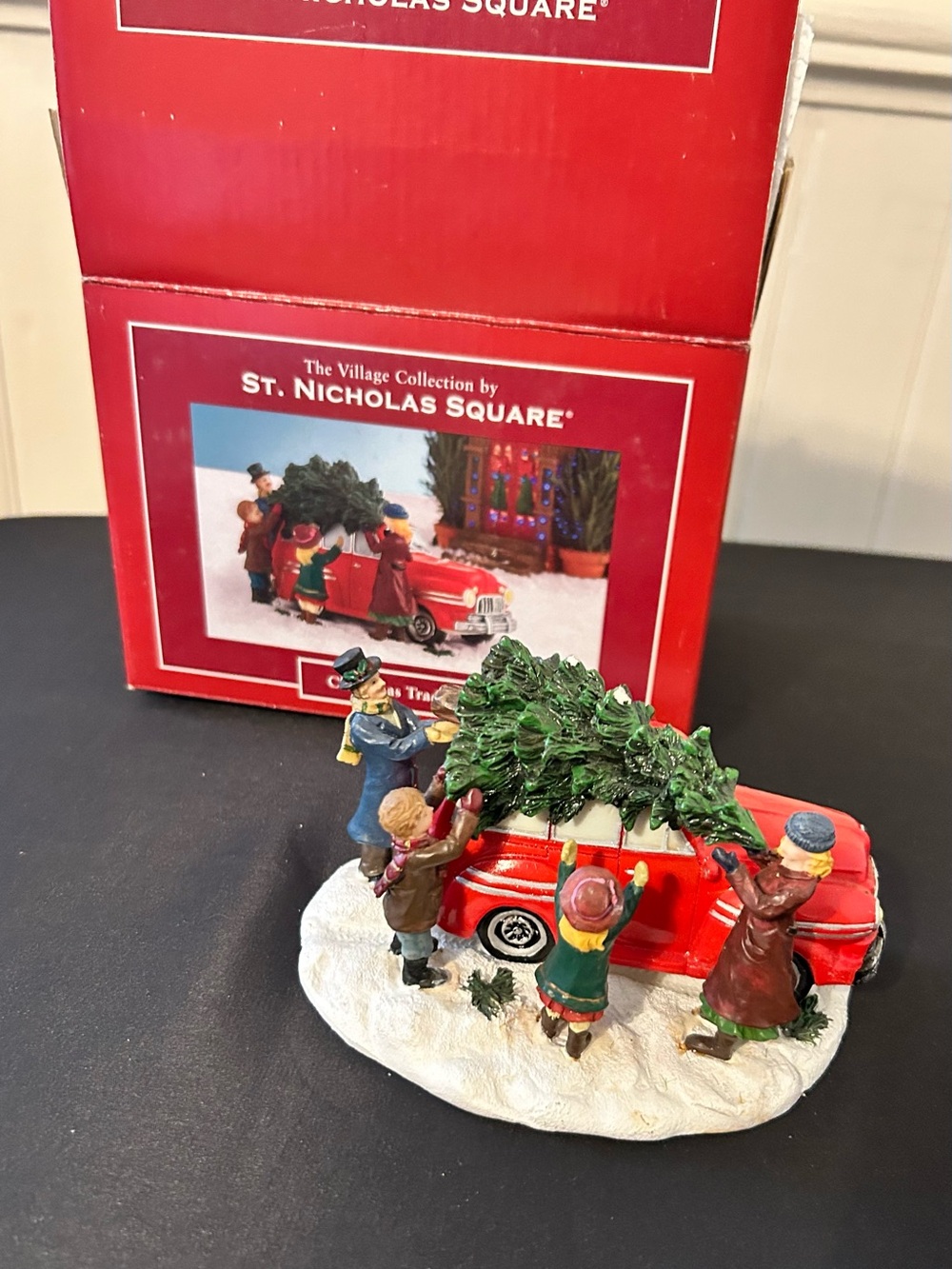 Vintage 2005 St. Nicholas Square XMas Village Accessory “Christmas Tradion” Car